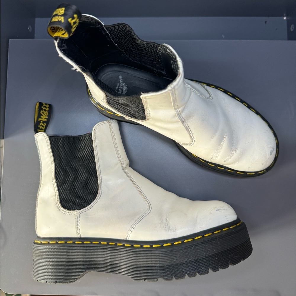 Women’s Size 8 Platform Doc Martens